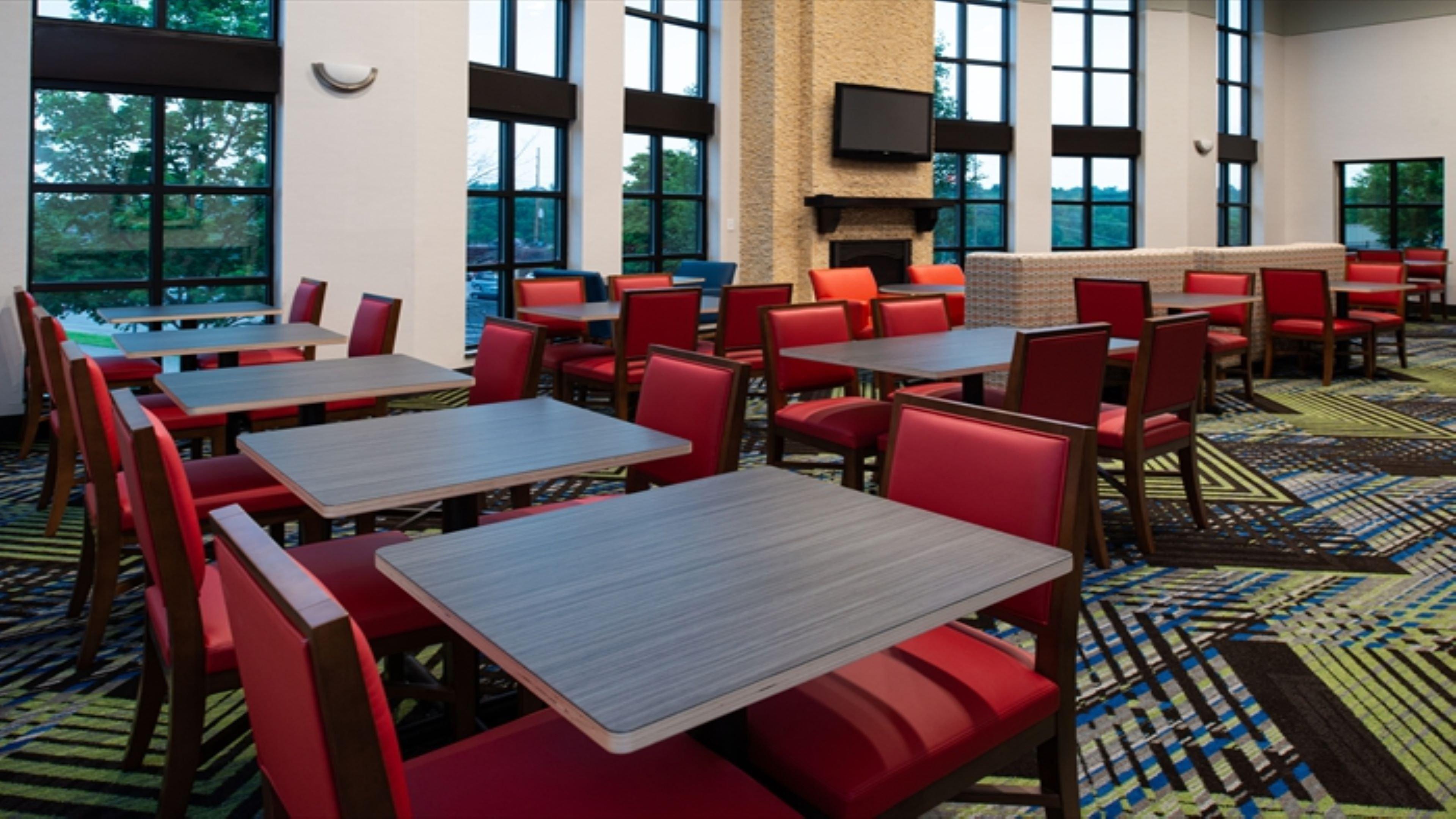 Holiday Inn Express Cincinnati West By Ihg Dent Exterior foto