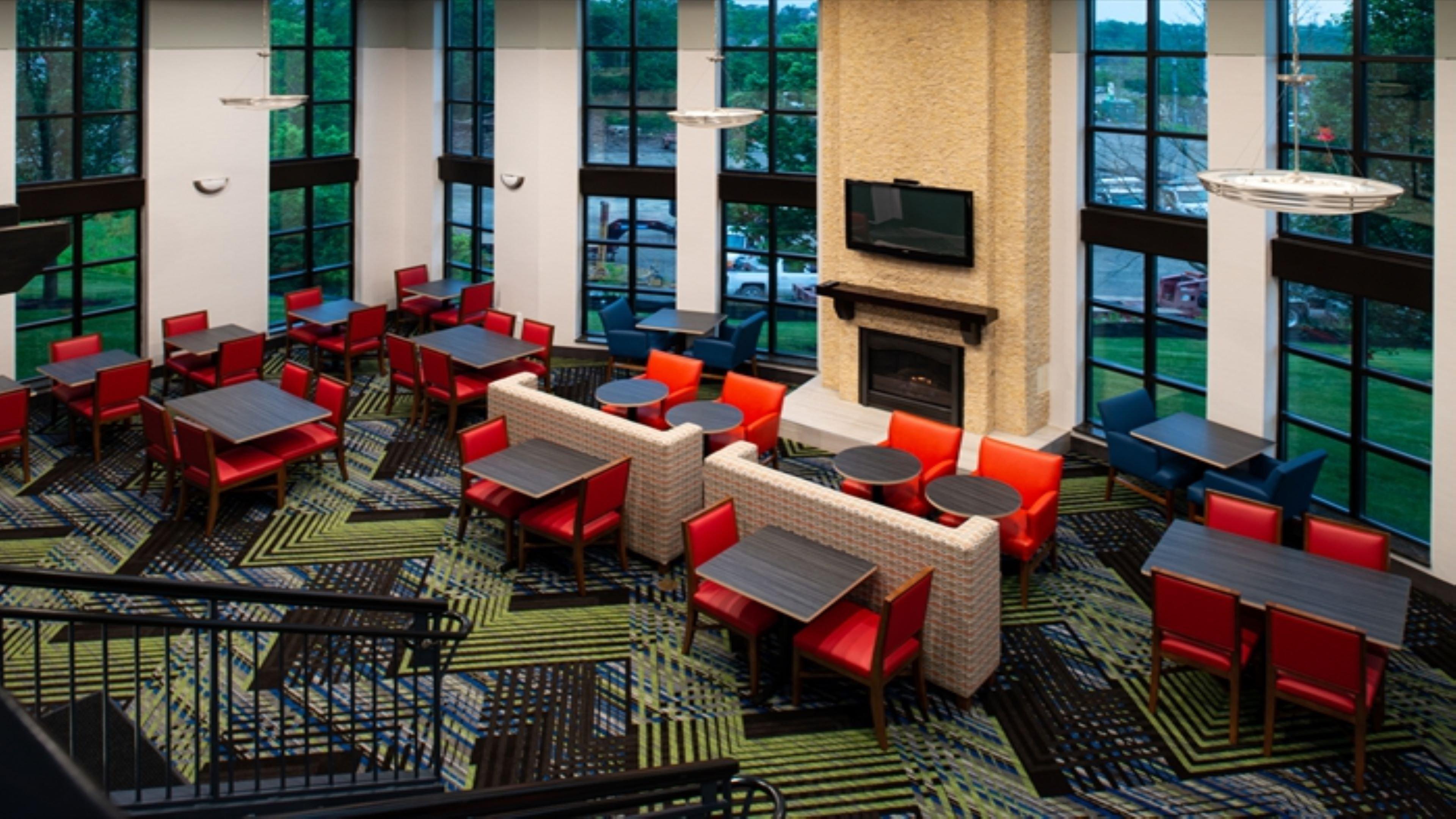 Holiday Inn Express Cincinnati West By Ihg Dent Exterior foto